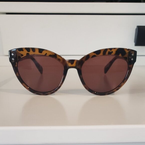 New: Saint Owen x Curateur WYLDE Tortoise Shell Sunglasses - Picture 4 of 11